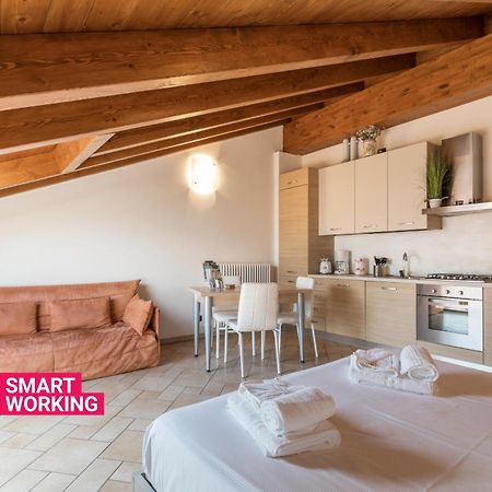 La Filanda Apartments By Wonderful Italy Bellagio Luaran gambar