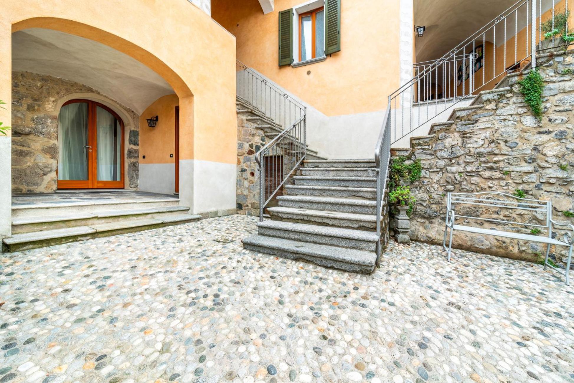 La Filanda Apartments By Wonderful Italy Bellagio Luaran gambar