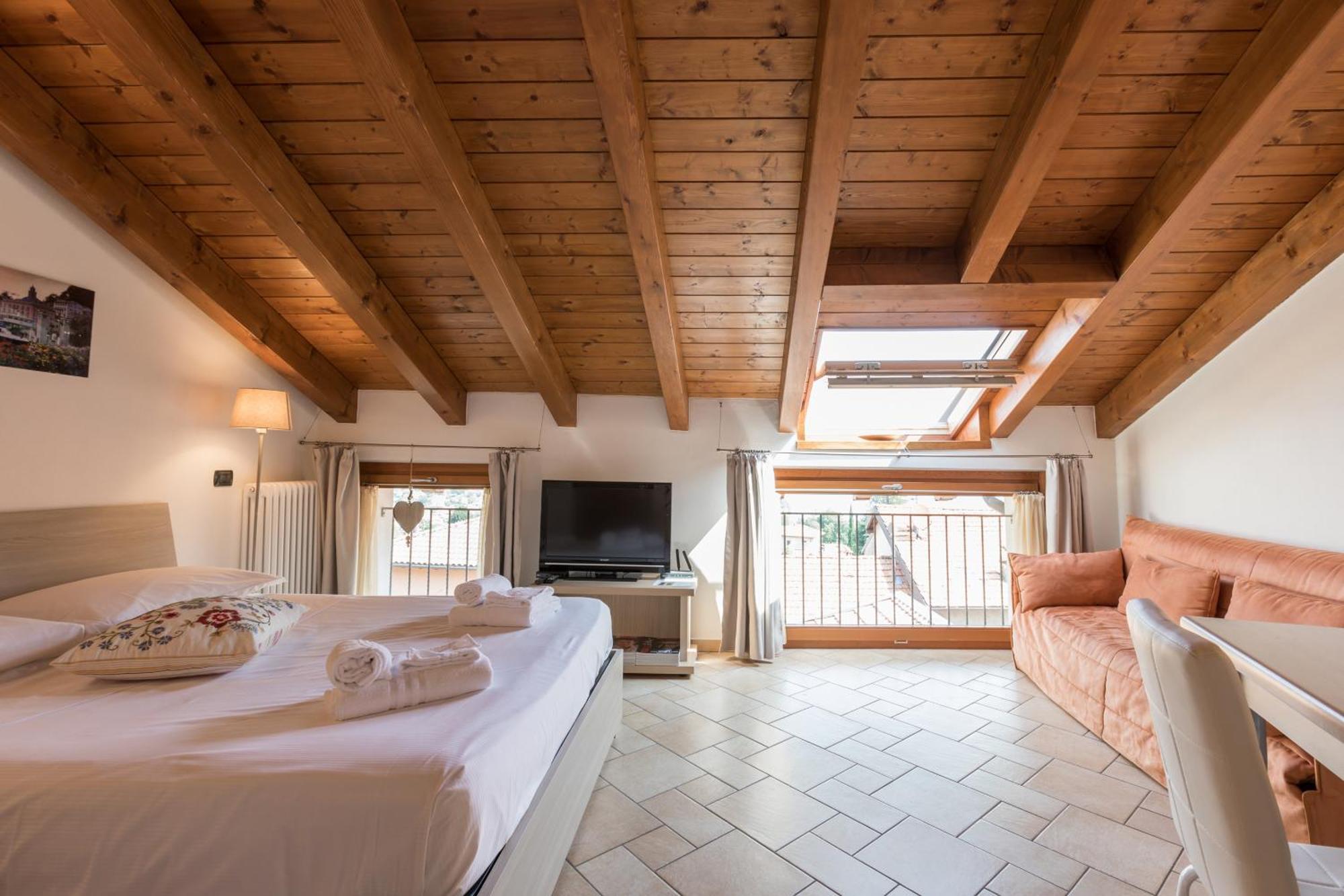 La Filanda Apartments By Wonderful Italy Bellagio Luaran gambar